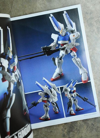Mobile Suit V Gundam รูปที่ 9