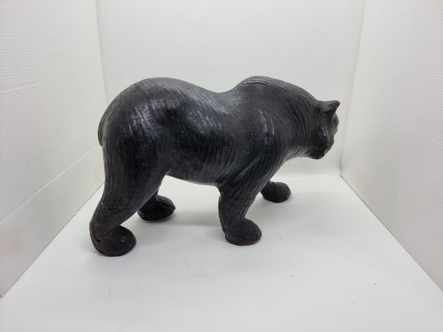 ตุ๊กตาหมีดำทำจากหนังสัตว์ รูปที่ 3