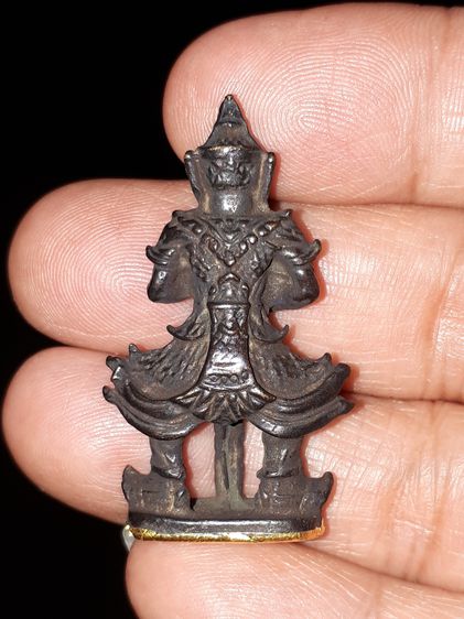 ท้าวเวสสุวรรณ ฐานทองคำ ตอกโค็ดศาลา 3 โค็ด หลวงปู่ทิม วัดละหารไร่ จังหวัดระยอง สภาพสวยสมบูรณ์ เก่า แท้ แปลก หายาก รูปที่ 5