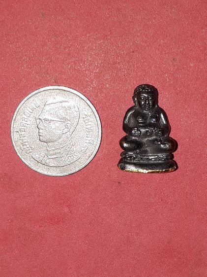 พระสังกัจจายน์ เนื้อโลหะ ก้นทองคำ ตอกโค็ดศาลา หลวงปู่ทิม ระยอง วัดละหารไร่ สภาพสวยสมบูรณ์ เก่า แท้ แปลก หายาก รูปที่ 8