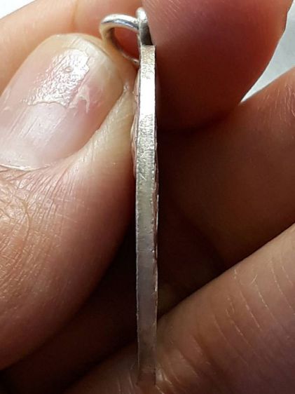 เหรียญหลวงพ่อคุ้ย วัดหญ้าไทร รูปที่ 4