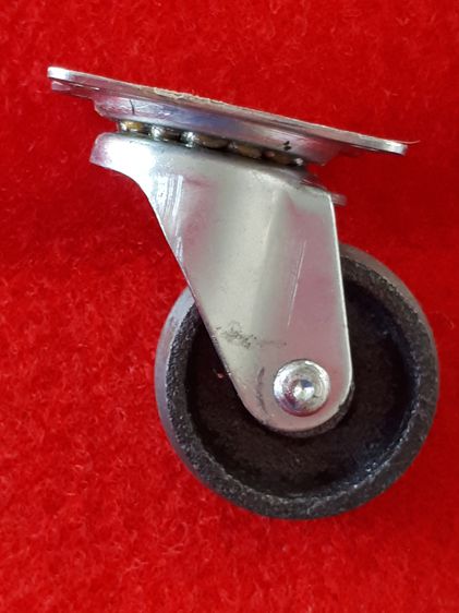 (79) ลูกล้อเหล็กแป้นหมุน OSG  ขนาด 1 นิ้วครึ่ง 1กล่องมี 2 เซต มี 8 ลูก รูปที่ 2