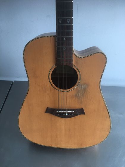 กีตาร์โปร่งยี่ห้อ Manthguitans D-41C  รูปที่ 2