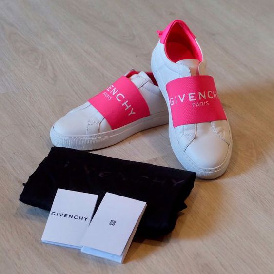 Givenchy urban street sneakers size 36.5 ความยาวเท้า 23-23.5 cm (บุ๊ค,ถุงผ้า)  รูปที่ 1