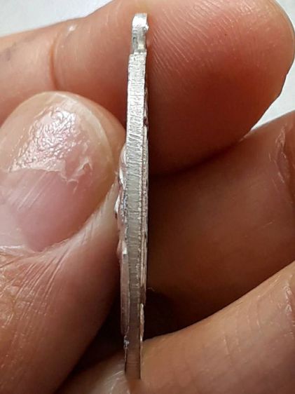 เหรียญครูบาอินโต วัดบุญยืน รูปที่ 4