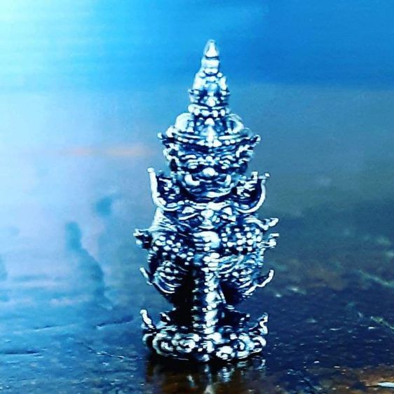 ท้าวเวสสุวรรณจิ๋ว เนื้อเงินรมดำ ครูบาอริยชาติ วัดแสงแก้วโพธิญาณ เชียงราย รูปที่ 7