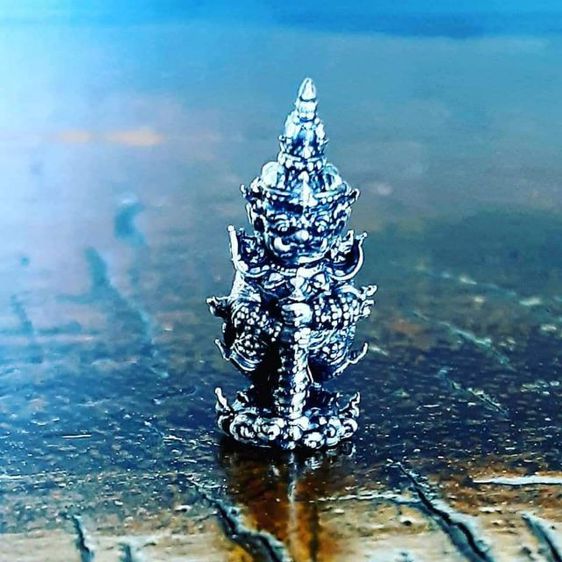 ท้าวเวสสุวรรณจิ๋ว เนื้อเงินรมดำ ครูบาอริยชาติ วัดแสงแก้วโพธิญาณ เชียงราย รูปที่ 18