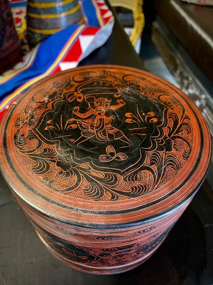 เครื่องเขินพม่า Burmese lacquerware รูปที่ 2