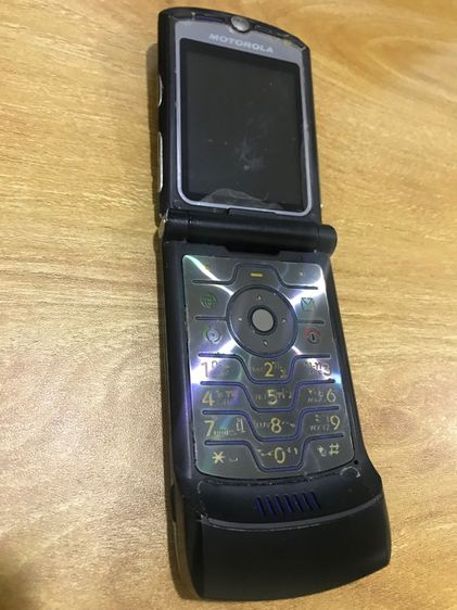 ของสะสม Motorola V3i ชอบก็ทัก หายากแล้ว รูปที่ 5