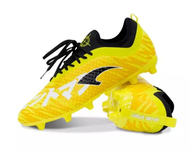Grand Sport : Hitman
Grand Sport Soccer Shoes 
รองเท้าฟุตบอล รองเท้าสตั๊ด รูปที่ 1