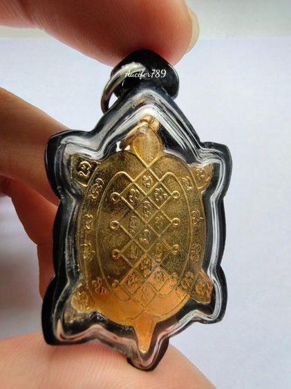 เหรียญ เต่าสิวะลีมหาลาภ ปี2537 เนื้อกะไหล่ทอง หลวงปู่หลิว ประกันแท้ รูปที่ 2