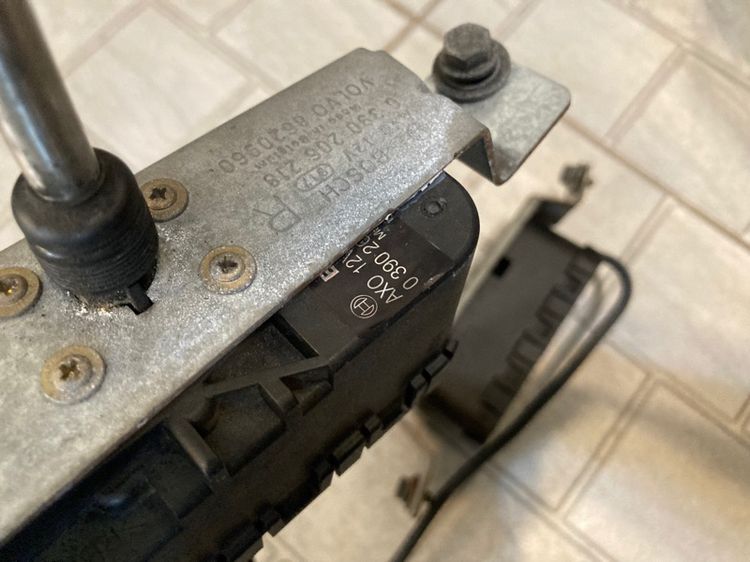 อะไหล่ VOLVO V70 XC70 CrossCountry มอเตอร์ปัดน้ำฝนไฟหน้า S60 V70 XC70 S80 รูปที่ 9