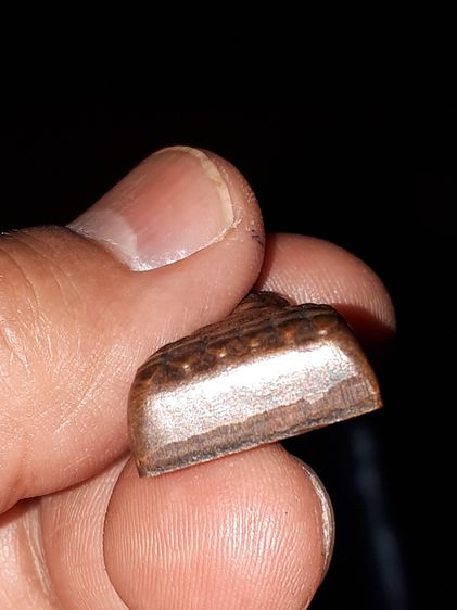 พระหลวงปู่ทวด พิมพ์หลังตัวหนังสือ พิมพ์เลข ๑ วัดเอี่ยมวรนุช กทม. ปี 2506 เนื้อทองเหลืองรมดำ สวย สมบูรณ์ เก่า แท้ หายาก  พระหลวงปู่ทวด พิมพ์ห รูปที่ 8