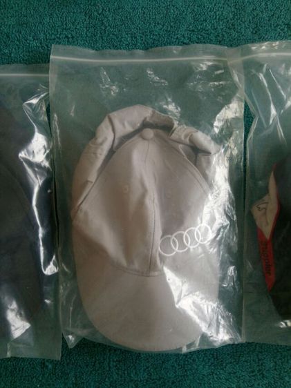 หมวก Audi หลายแบบจากศูนย์ออดี้ที่ต่างประเทศ เป็นของใหม่ทุกใบ มีอย่างละใบ สำหรับแฟนๆออดี้ครับ รูปที่ 3