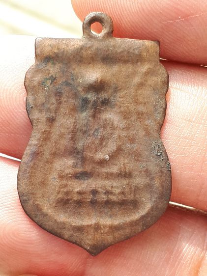 แหวน นาคเกี้ยว หัวเมฆพัตร มีจารมือที่หัว หล่อโบราณ หลวงพ่ออิ่ม วัดหัวเขา จ.สุพรรณ ปี 24xx ยุคต้น เนื้อทองผสม ขนาดใหญ่ มีน้ำหนัก เก่า สภาพสวย รูปที่ 2