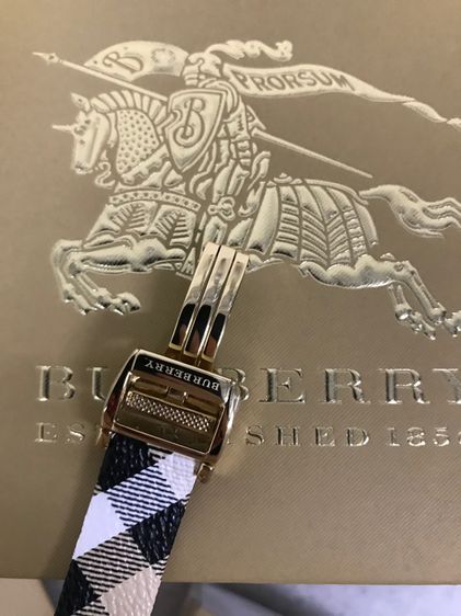 นาฬิกา Burberry รุ่น BU9509 ขอบทอง รูปที่ 2