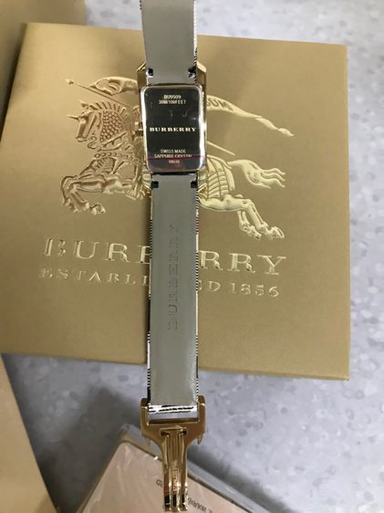 นาฬิกา Burberry รุ่น BU9509 ขอบทอง รูปที่ 3