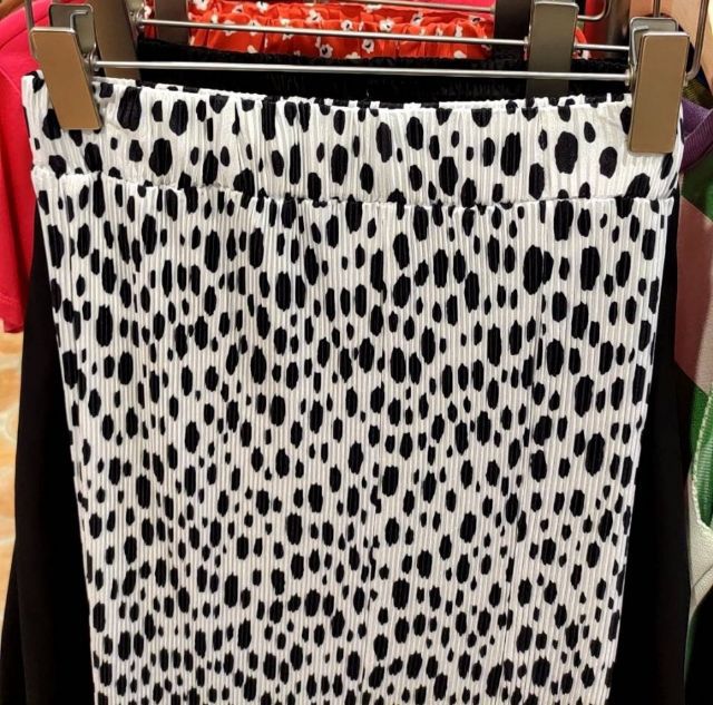 ส่งต่อกระโปรงยาวพลีท ลายจุด รูปที่ 4