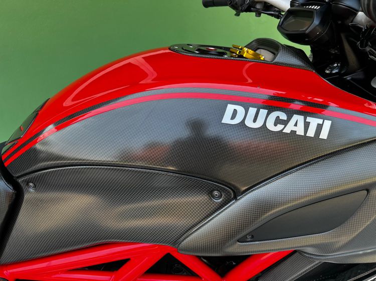 DUCATI DIAVEL CARBON RED 2013  รูปที่ 4