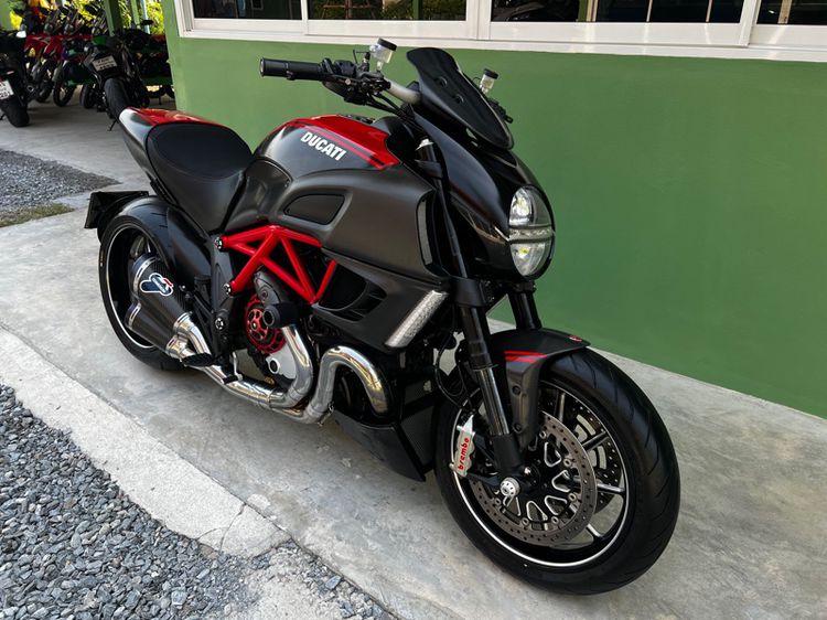 DUCATI DIAVEL CARBON RED 2013  รูปที่ 2