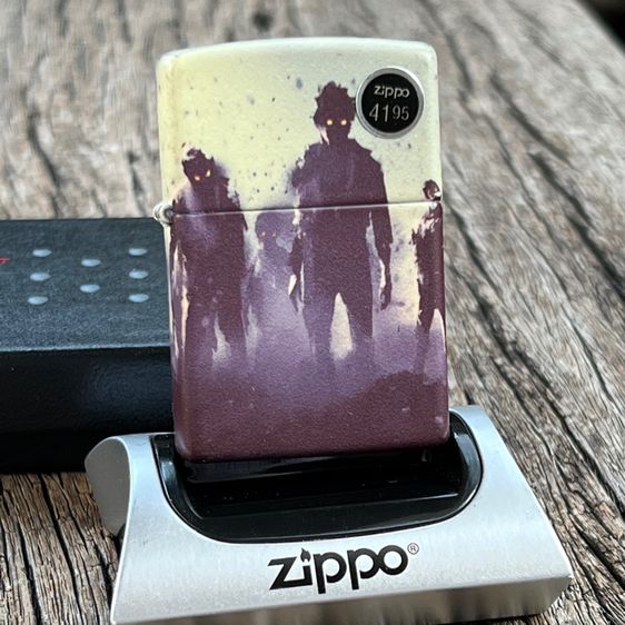 Zippo 49807 Zombie Design รูปที่ 2
