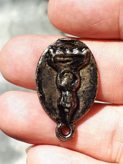 เหรียญพระพุทธ หลังยันต์ หลวงพ่อคง วัดบางกะพ้อม จ.สมุทรสงคราม หล่อโบราณยุคต้นๆ เนื้อทองผสม เป็นเหรียญยุคเก่า สภาพแบบเดิมๆ แท้ เก่า ดูง่าย หาย รูปที่ 9