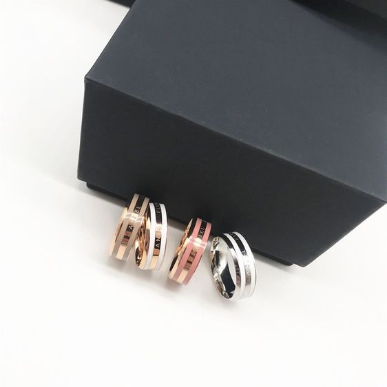 แท้100 พร้อมส่ง แหวน DW ring ลด80 อุปกรณ์ครบ มี2รุ่น แหวนแบรนด์เนม แหวนDW แหวนเพชร แหวนแฟชั่น แหวนdaniel แหวนคู่ แหวน รูปที่ 9
