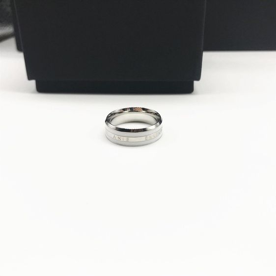 แท้100 พร้อมส่ง แหวน DW ring ลด80 อุปกรณ์ครบ มี2รุ่น แหวนแบรนด์เนม แหวนDW แหวนเพชร แหวนแฟชั่น แหวนdaniel แหวนคู่ แหวน รูปที่ 13