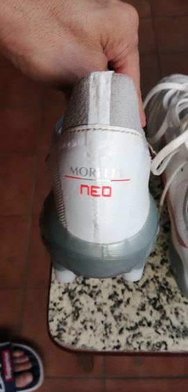 รองเท้าฟุตบอล mizuno morelia​ neo​ 3​beta. สีขาว รูปที่ 15