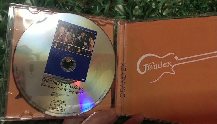 VCD ซีดีเพลง Grand Ex บันทึกการแสดงสด 🎉🎉 แกรนด์เอ็กซ์ 🥳🥳 สภาพดี หายากน่าสะสม รูปที่ 5