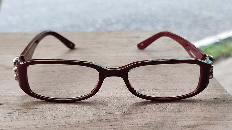 Brighton Balbao Heart eyeglasses size 49-18-140 mm Burgundy Frame กรอบแว่นตาของแท้มือสอง เอาไปเปลี่ยนเลนส์ตามสะดวกครับ สีแดงเบอร์กันดี้ ขาเป รูปที่ 5
