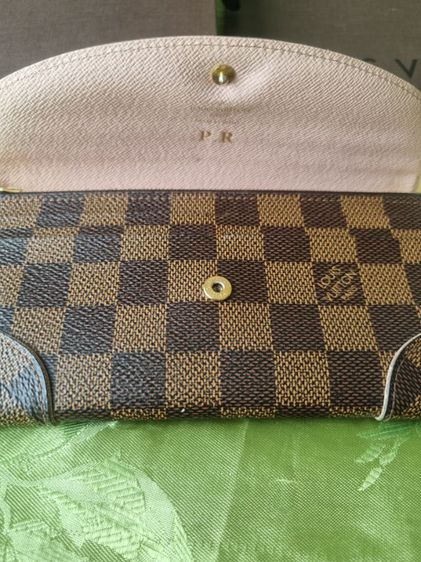 กระเป๋าสตางค์ Louis Vuitton รูปที่ 4
