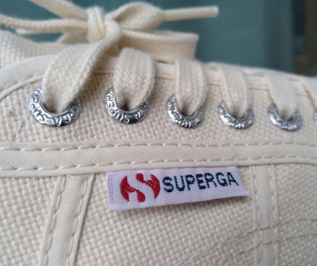 รองเท้าผ้าใบ superga ของแท้ สีเบจ รูปที่ 5