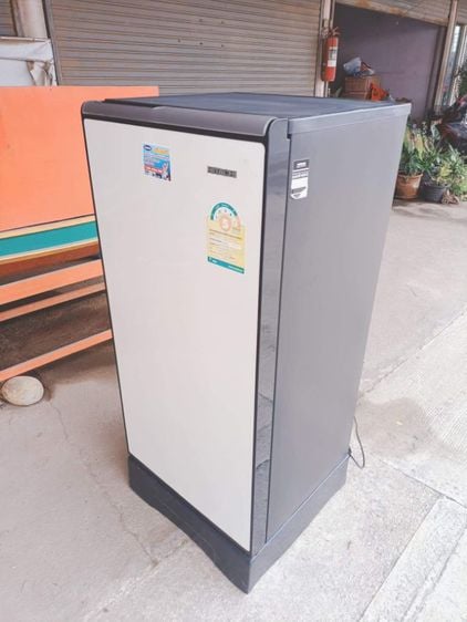 ตู้เย็น 1 ประตู ตู้เย็น Hitachi 3700 บาทไทย
ใช้งานได้ปกติ
พิกัดฉะเชิงเทรา แปดริ้ว City 
 
หรือแอด Line เบอร์นี้ก็ได้ครับ