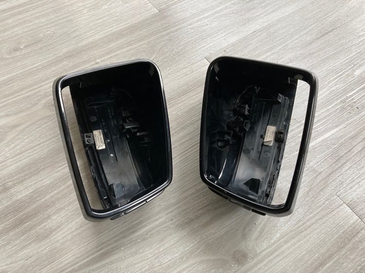 ครอบกระจกข้าง พร้อมไฟเลี้ยว สีดำ ของแท้ มือสอง W176 W246 W204 W212 W207 W221 W117 C117 X156 CLA GLA W166 ML รูปที่ 10