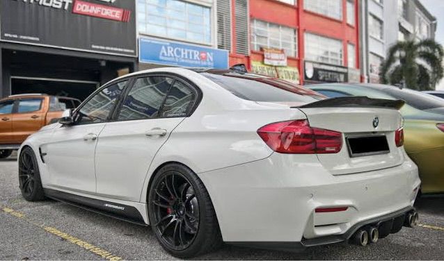 ชุดแต่ง Spoiler BMW F30 F80 สปอยเลอร์หลัง สีดำเงา PSM รูปที่ 10