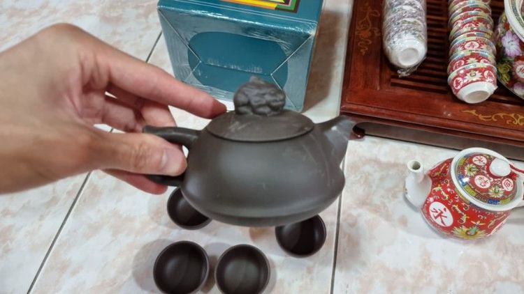 ชุดน้ำชา ยาจีน เครื่องน้ำชา ใบชา ชาจีน ปั้นชา เก่าเก็บ หายาก เดิมๆ ขายเหมายกชุด 20ชิ้น นัดรับได้ ส่งฟรี ตามสภาพ รูปที่ 5