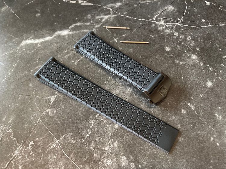 สายยาง Heuer หัวสายกว้าง 22 มิล ใส่ได้กับHeuer ManSize KingSize หรือ Chonograph หัว Double Lock สแตนเลส รูปที่ 8