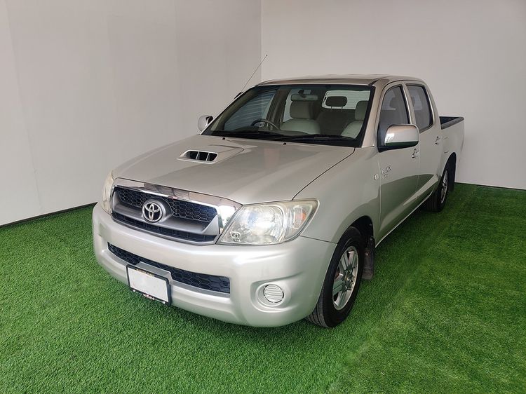 รถ Toyota Hilux Vigo 2.5 G สี เทา