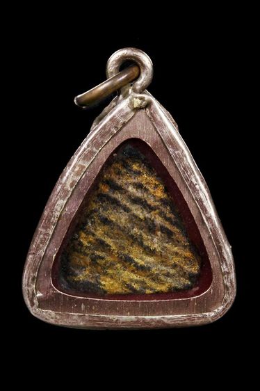 พระปิดตาหลวงปู่ศุข เลี่ยมโบราณองค์เล็ก รูปที่ 2