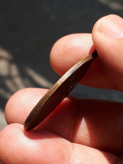 เหรียญ สังฆาฏิใหญ่ ต.หางสั้น ปี 2513 เจ้าคุณนร วัดเทพศิรินทร์ เนื้อทองแดง ผิวเดิมๆ เป็นธรรมชาติ ทำให้ดูง่ายมาก เก่า แท้ หายาก แต่นับว่าเป็นพ รูปที่ 5