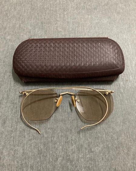 ขายแว่นตาทองkโบราณจับจุดแกะลาย vintage sunglasses Antique Durex 10th 12k Gold Filled made in italy 1940’s รูปที่ 5