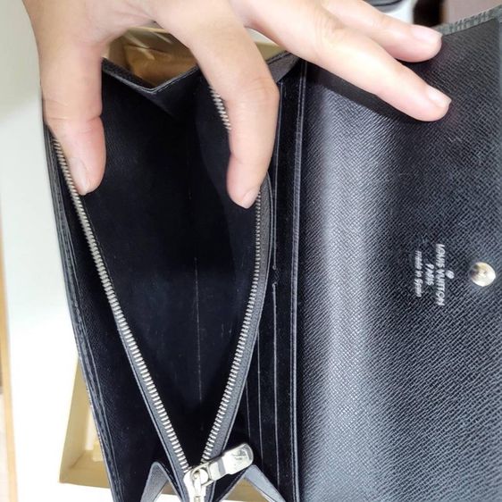 กระเป๋าตัง Louis Vuitton รูปที่ 6