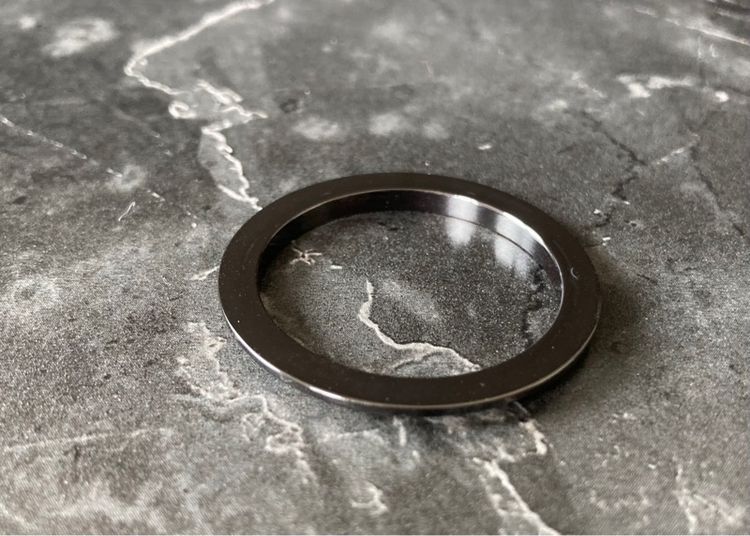 ขอบ BEZEL CERAMIC ROLEX DAYTONA ตัวเลขสีเหลืองทอง 40mm. ใส่กับ ROLEX DAYTONA เรือนทอง หรือ สองกษัตริย์ Daytona SS รูปที่ 6