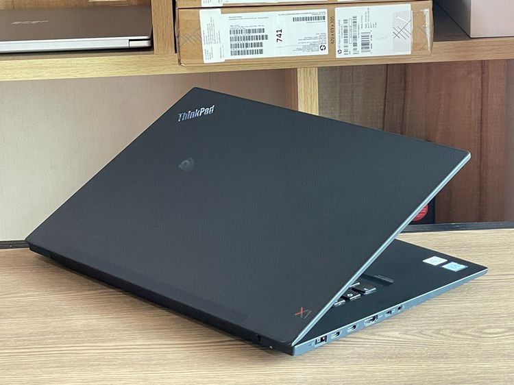 Lenovo ThinkPad X1 Extreme G2 i7-9750H SSD1TB RAM16GB GTX 1650 Max-Q (4GB DDR5)4K OLED สินค้ามีรอย รูปที่ 6