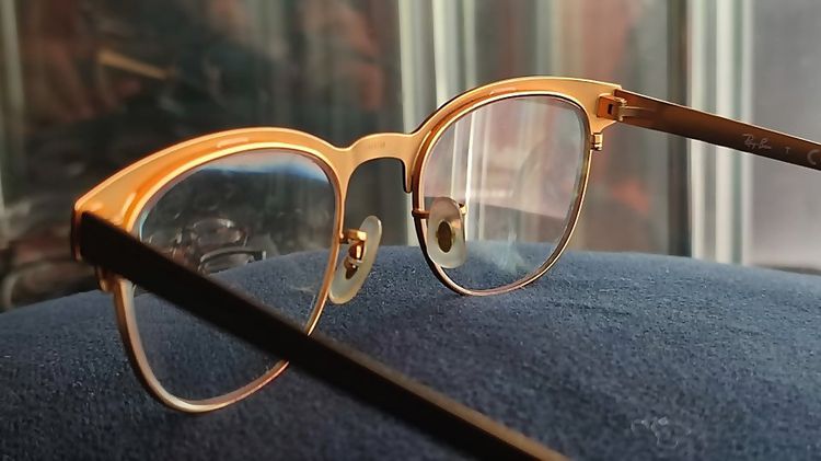 Ray-Ban RB 6317 28323  size 49-20 140 mm Black Gold Eyeglasses  Frame Only กรอบแว่นตาของแท้มือสอง เอาไปเปลี่ยนเลนส์ตามสะดวก ของใหม่ตอนเปิดตั รูปที่ 3