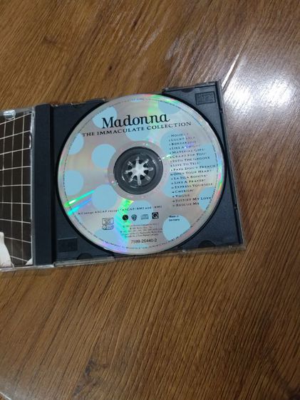 ขายซีดีเพลงสากล MADONNA อัลบั้มชุด THE IMMACULATE COLLECTION แผ่นลิขสิทธิ์แท้ Made in Germany สวย สภาพดี รูปที่ 3