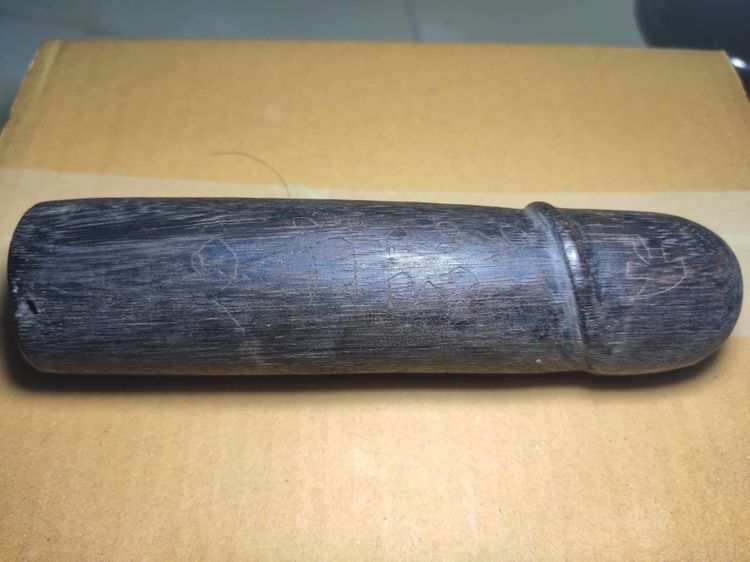 ปลัดขิกหลวงพ่ออี๋ ลายมืออาจารย์หงุ่น วัดสัตหีบ จ.ชลบุรี รูปที่ 2