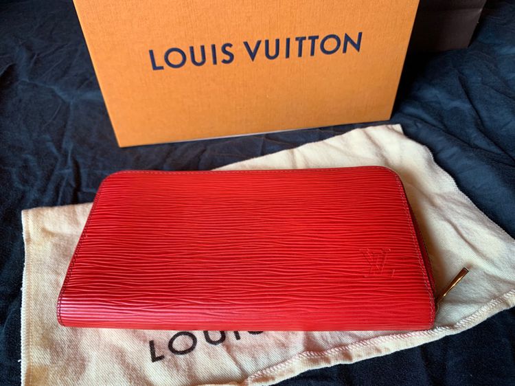 Louis Vuitton Zippy Wallet สีแดง หนัง Epi รูปที่ 2