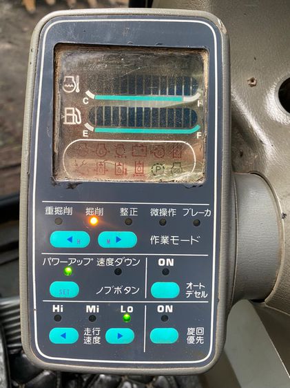 🏆 Komatsu PC200-6 เล่มทะเบียน ตัวญี่ปุ่น ไฟฟ้าเต็ม ช่วงล่างเต็ม รูปที่ 8